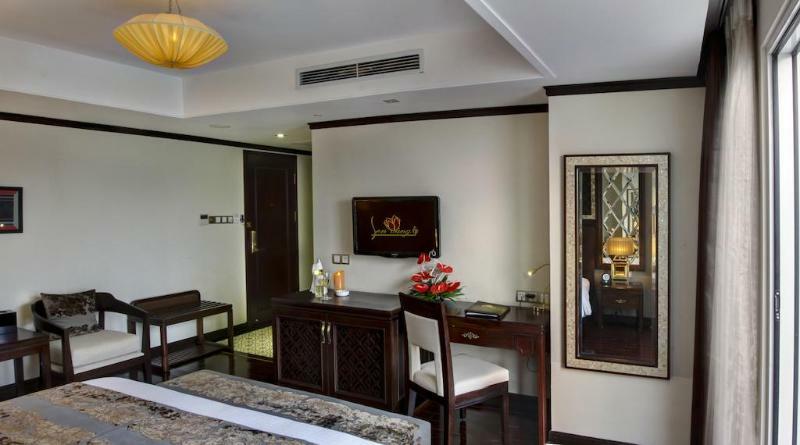 האנוי Golden Lotus Boutique Hotel מראה חיצוני תמונה